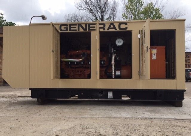 Low hours Generac SG200 Gas Generator