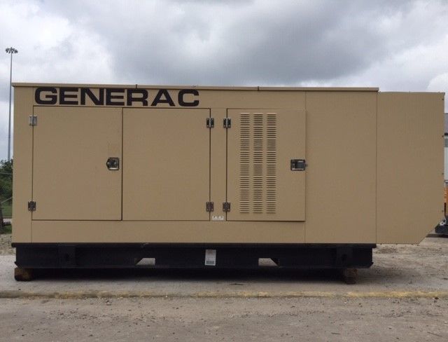 Low hours Generac SG200 Gas Generator