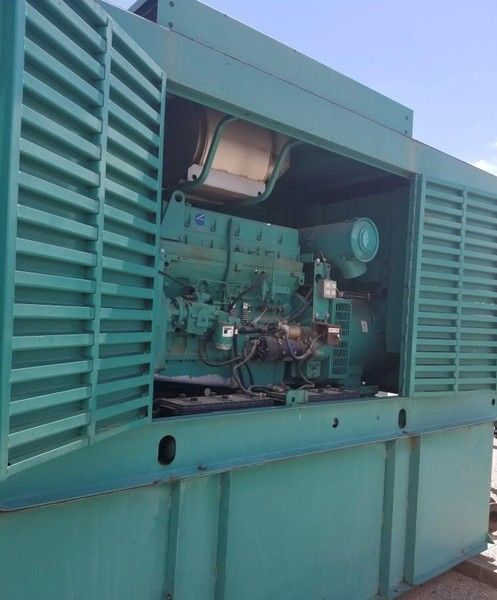 Used Cummins Onan 250kw Diesel Generator
