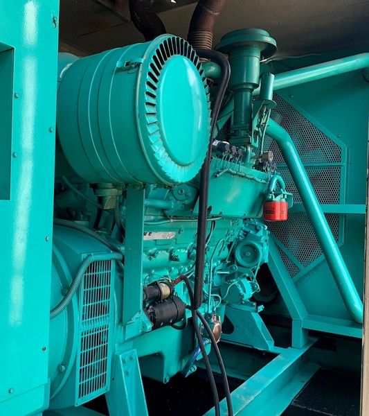 Like New Cummins GTA28 Gas Generator