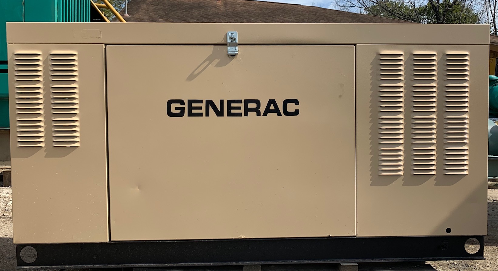 Used Generac 20kW Gas Generator 20 4677465