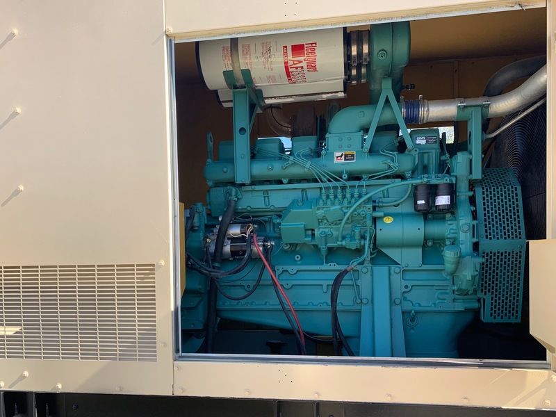 Like New Elliot MagneTek 500RD Diesel Generator