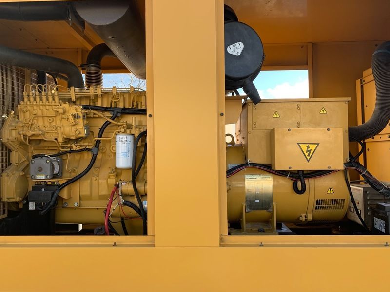 Low Hours Caterpillar Olympian 200kW Diesel Generator