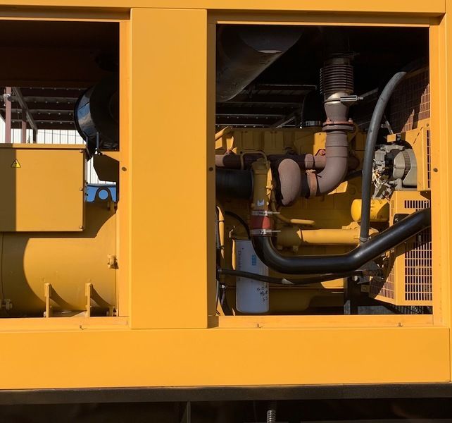 Low Hours Caterpillar Olympian 200kW Diesel Generator