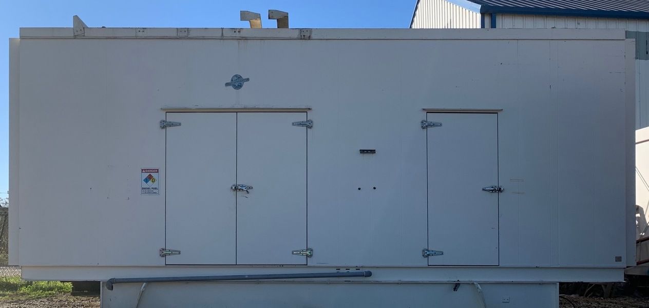 Like New Stewart & Stevenson 1200kW Diesel Generator