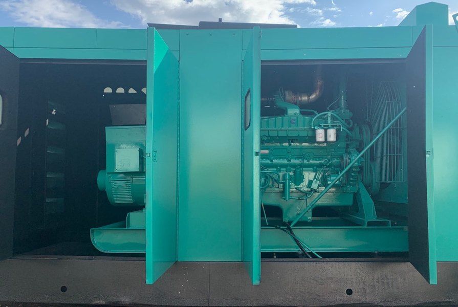 Used Cummins Onan 500kW Diesel Generator