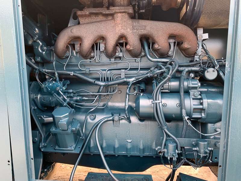 Low hours John Deere 100kW Diesel Generator