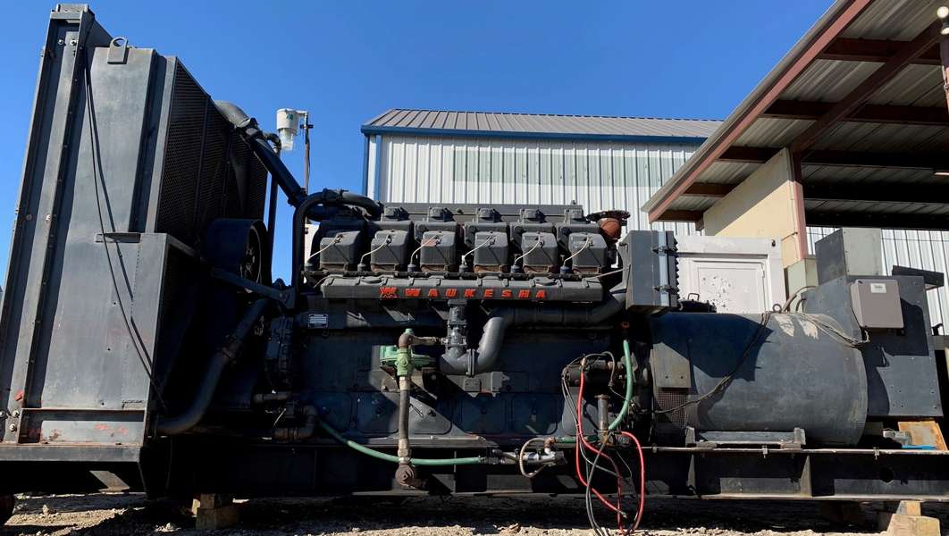 Used Waukesha 750kW Gas Generator