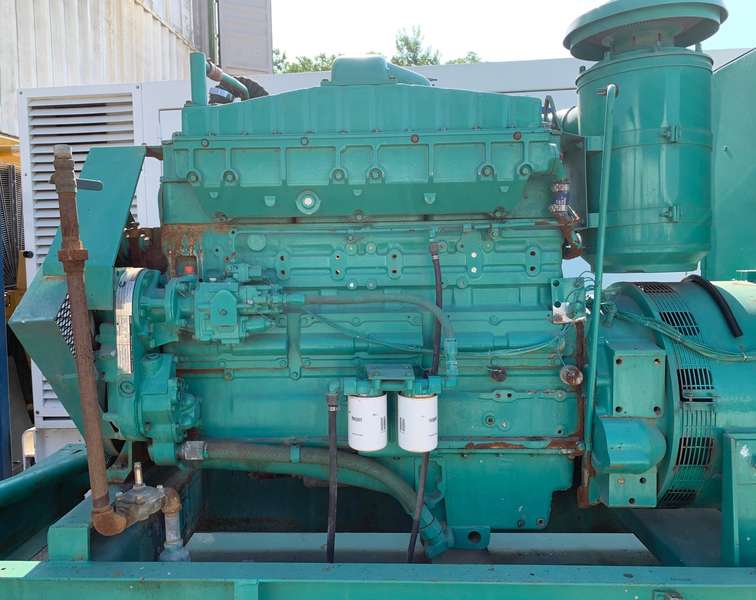 Used Onan 275DFM L28920N Diesel Generator
