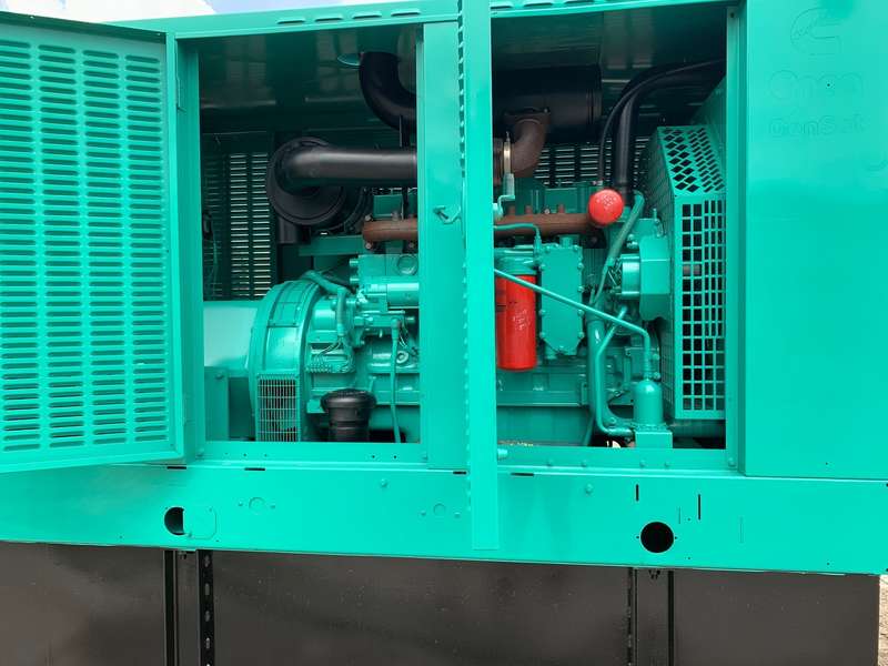 Low Hours Cummins 150kW Diesel Generator
