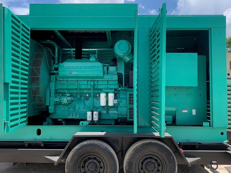 Low Hours Cummins 400DFEB Diesel Generator