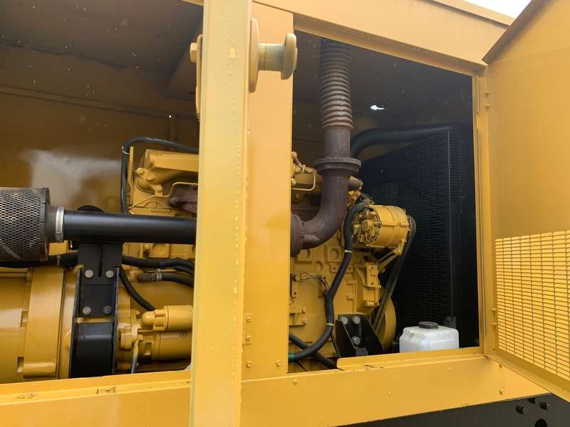 Low Hours Caterpillar CD100 Diesel Generator
