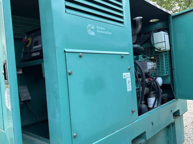 Low hours Cummins Onan 15kW Diesel Generator