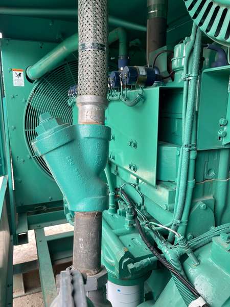 Like New Cummins GTA19 Gas Generator