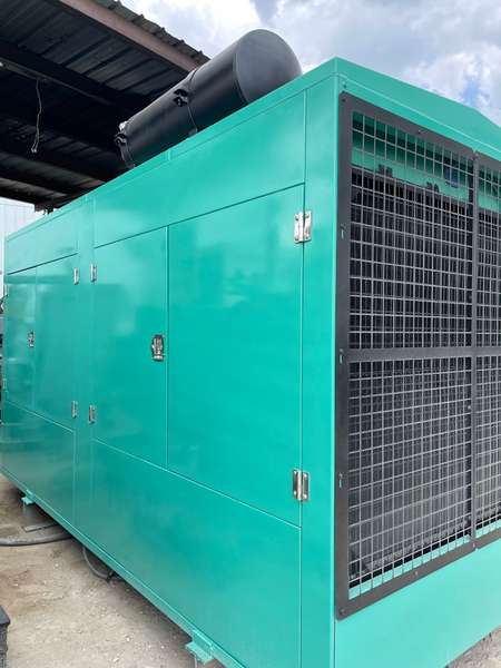 Like New Cummins GTA19 Gas Generator