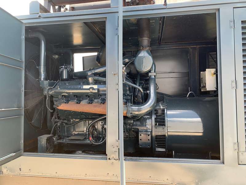 Low Hours Stewart and Stevenson 425kW Diesel Generator