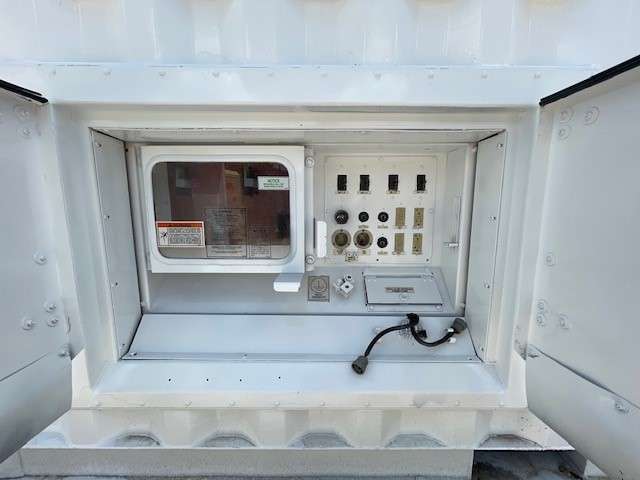 Low Hour Caterpillar XQ500-3456 Diesel Generator