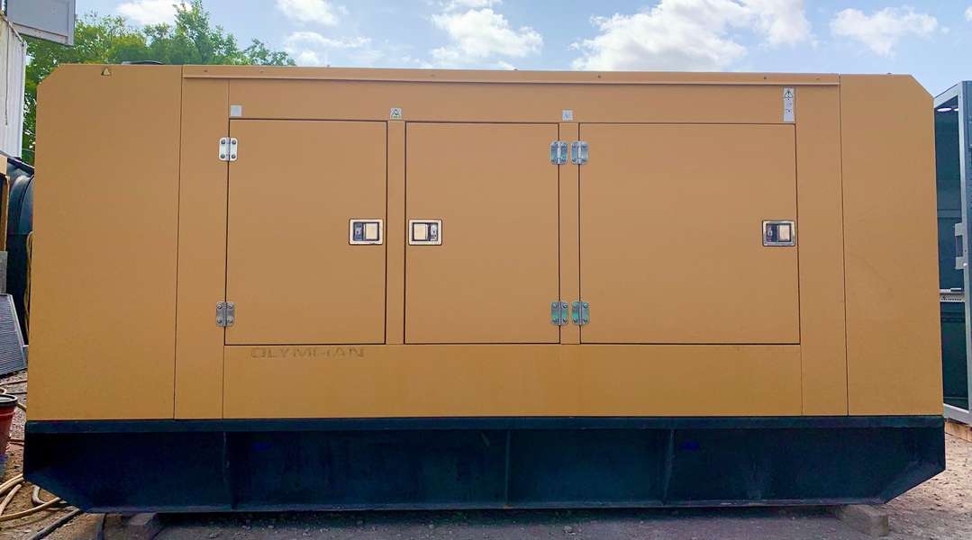 Low hours Caterpillar Olympian D125P1 Diesel Generator