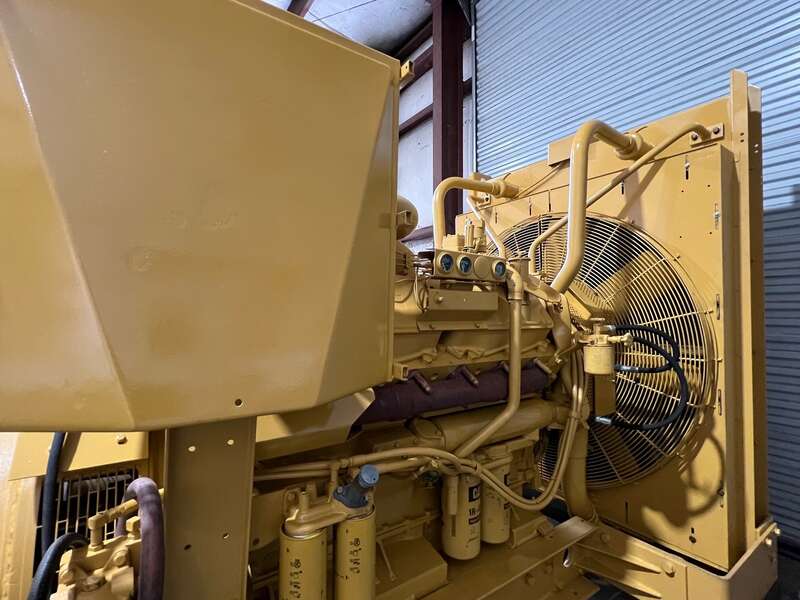 Low Hours Caterpillar 600kW Diesel Generator