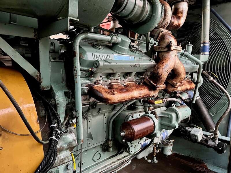 Low Hours Stewart & Stevenson 600kW Diesel Generator