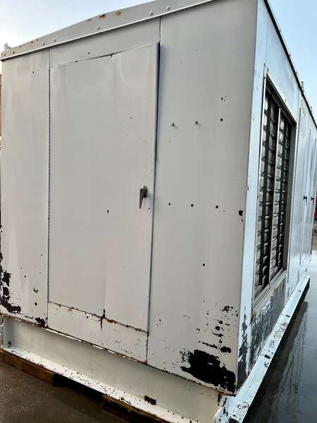 Low Hours Stewart & Stevenson 600kW Diesel Generator