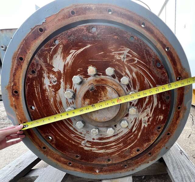 Low Hour Kato 200kW Generator End