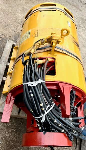 Reconditioned Caterpillar SR4B Generator End