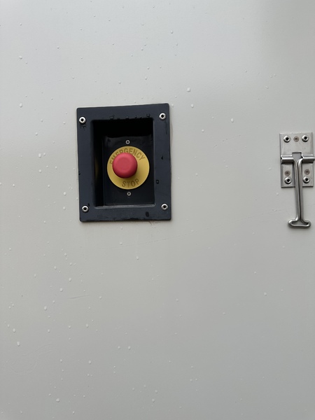 Like New Cummins 500kW Diesel Generator