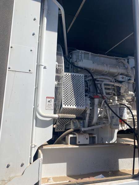 Used Blue Star 600kW Diesel Generator
