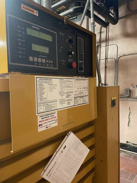Used Caterpillar 500KW Diesel Generator