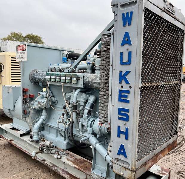 Used Waukesha 100kW Gas Generator