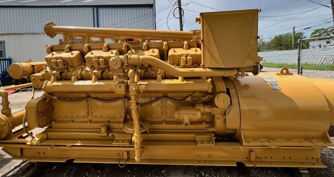 Used Caterpillar 650kW Gas Generator