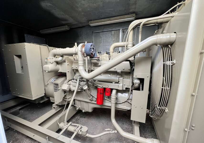 Low hours Cummins GTA14 Gas Generator