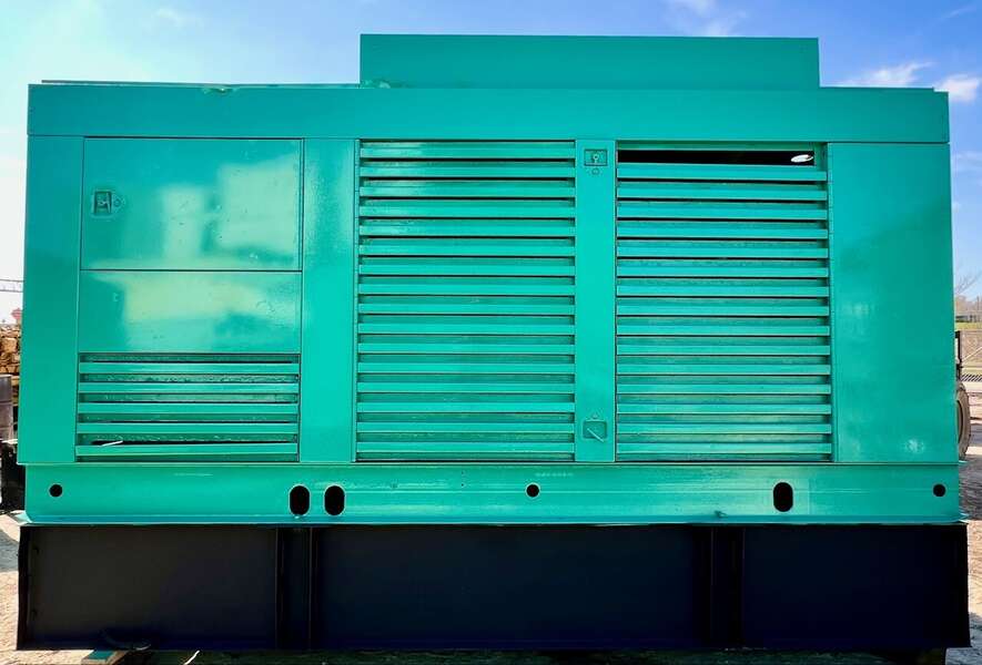 Used Cummins 275kW Diesel Generator