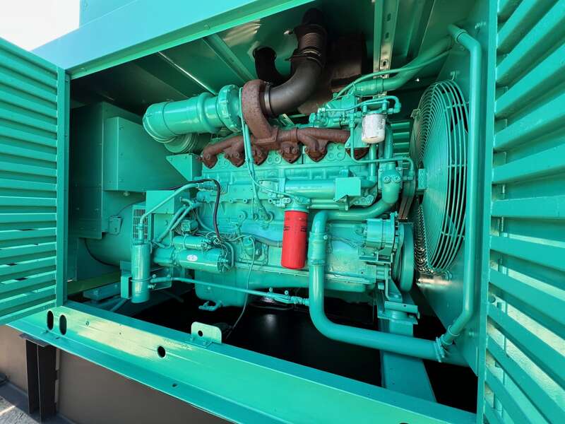 Used Cummins 275kW Diesel Generator