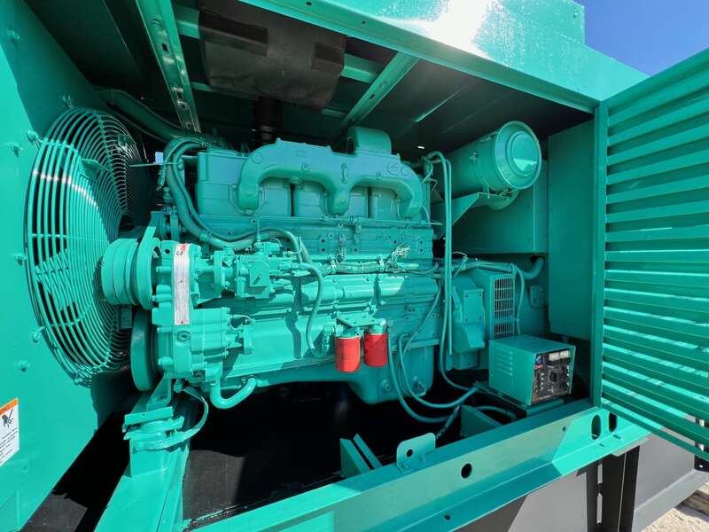 Used Cummins 275kW Diesel Generator