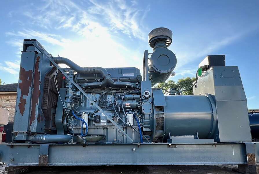 Used Detroit 450kW Diesel Generator