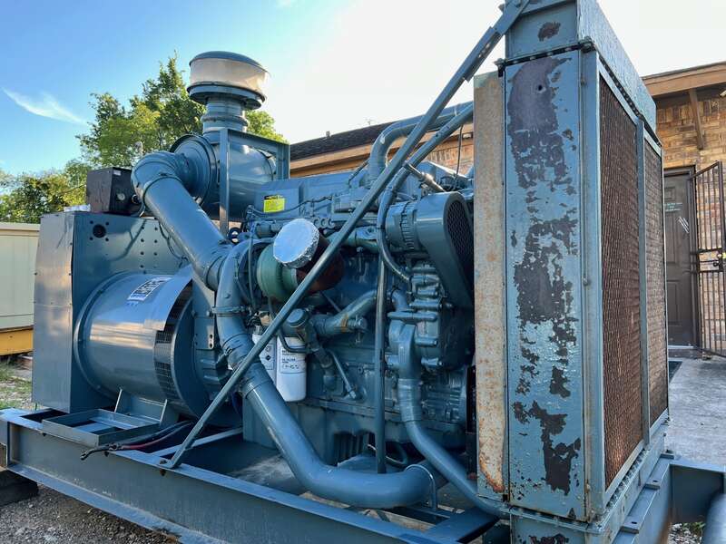 Used Detroit 450kW Diesel Generator