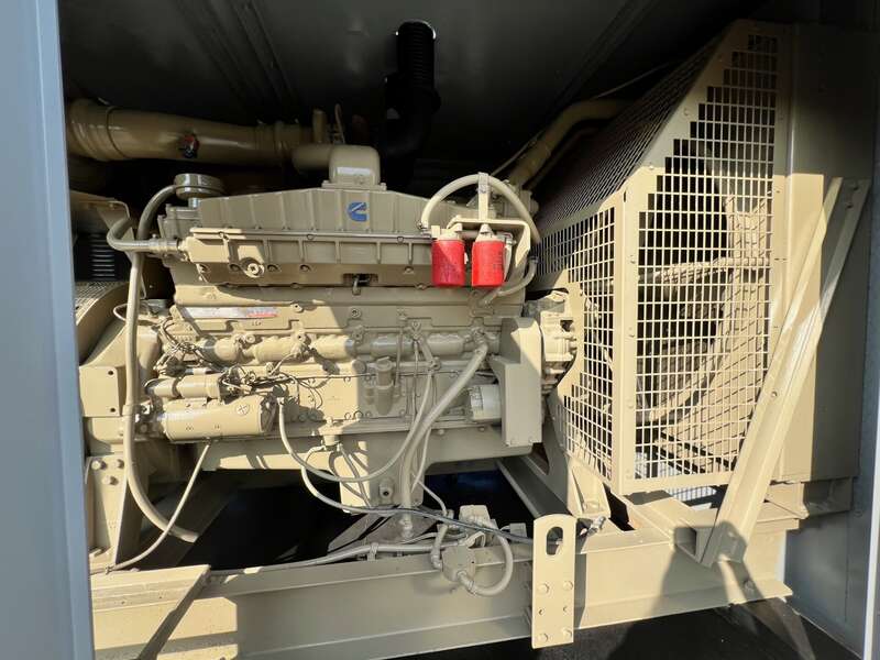 Used Cummins 600kW Diesel Generator