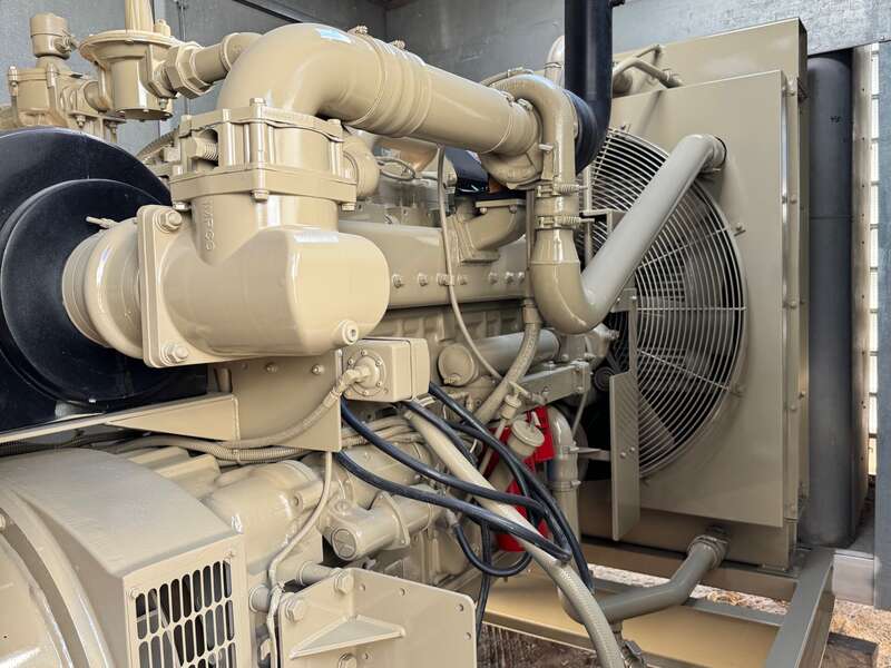 Low hours Cummins GTA14 Gas Generator