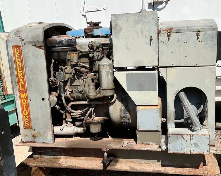 Used Detroit 271 Diesel Generator