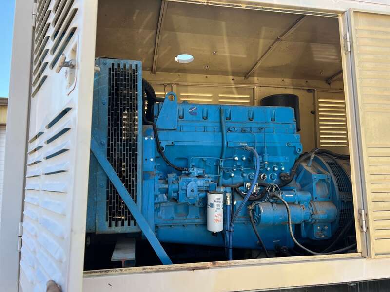 Used Cummins 250kW Diesel Generator