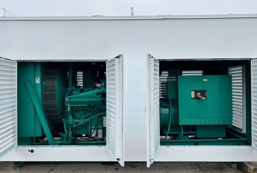 Used Cummins 900DFJC Diesel Generator