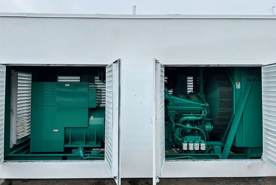 Used Cummins 900DFJC Diesel Generator