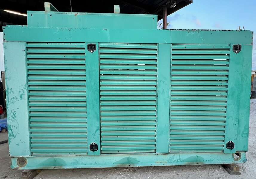 Low hours Cummins GTA14 Gas Generator