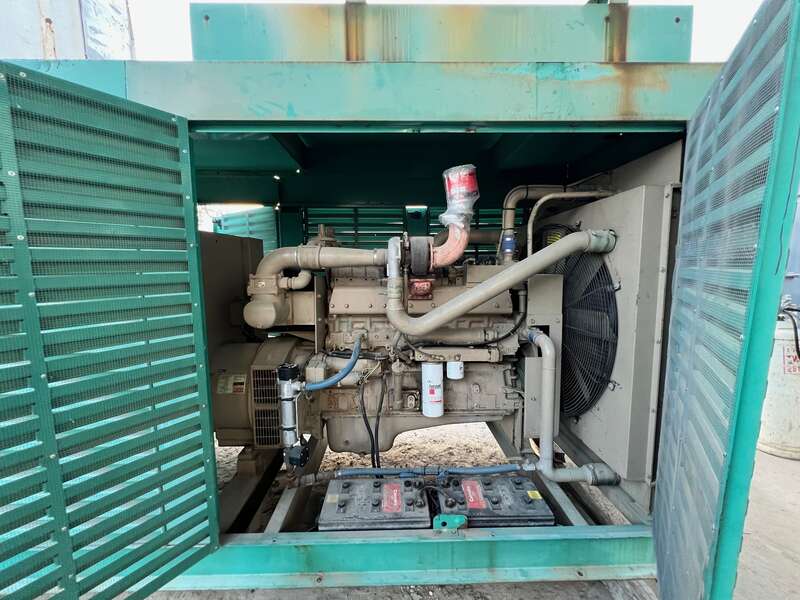 Low hours Cummins GTA14 Gas Generator