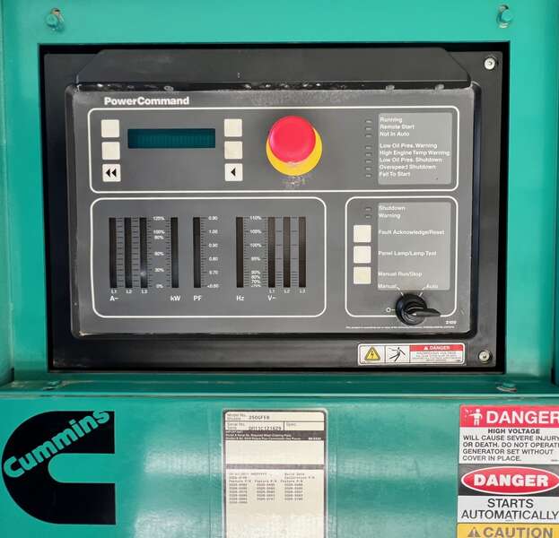 Low hours Cummins 250kW Gas Generator