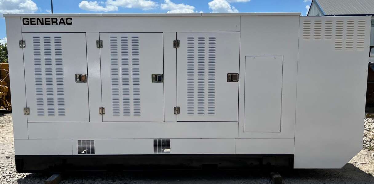 Used Generac MG250 Gas Generator