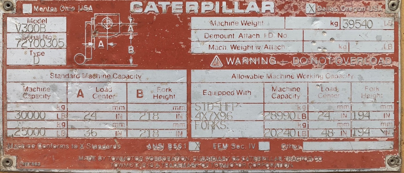 Used Caterpillar 30,000lbs Forklift 