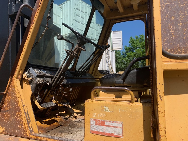 Used Caterpillar 30,000lbs Forklift 
